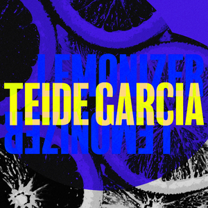 全裸美女被挤牛奶视频
